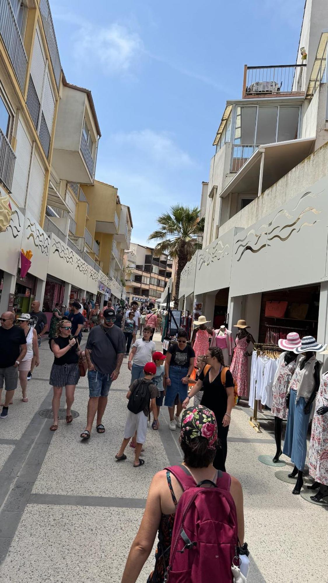 Mobil-home Le Manosely Confort 6 Pers Climatise * Agde