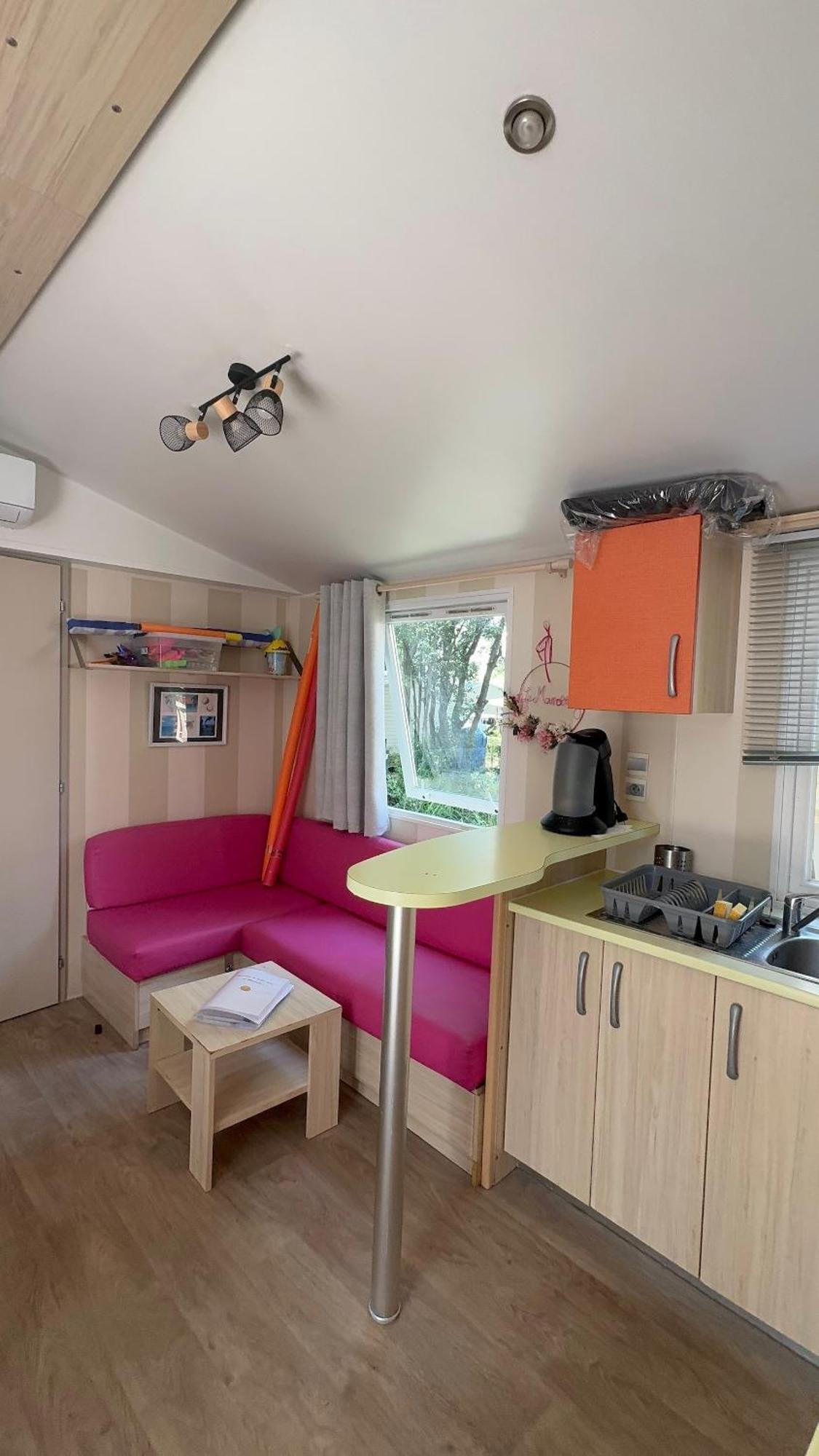 Campsite Mobil-home Le Manosely Confort 6 Pers Climatise *