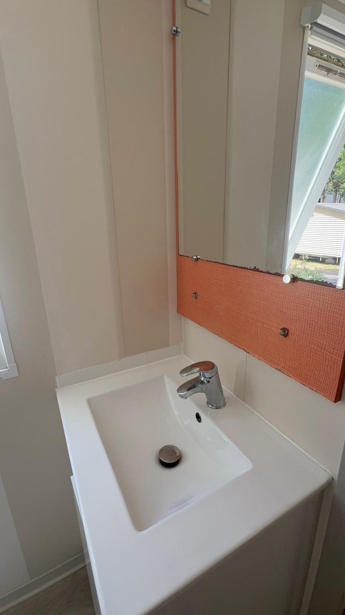 Mobil-home Le Manosely Confort 6 Pers Climatise *