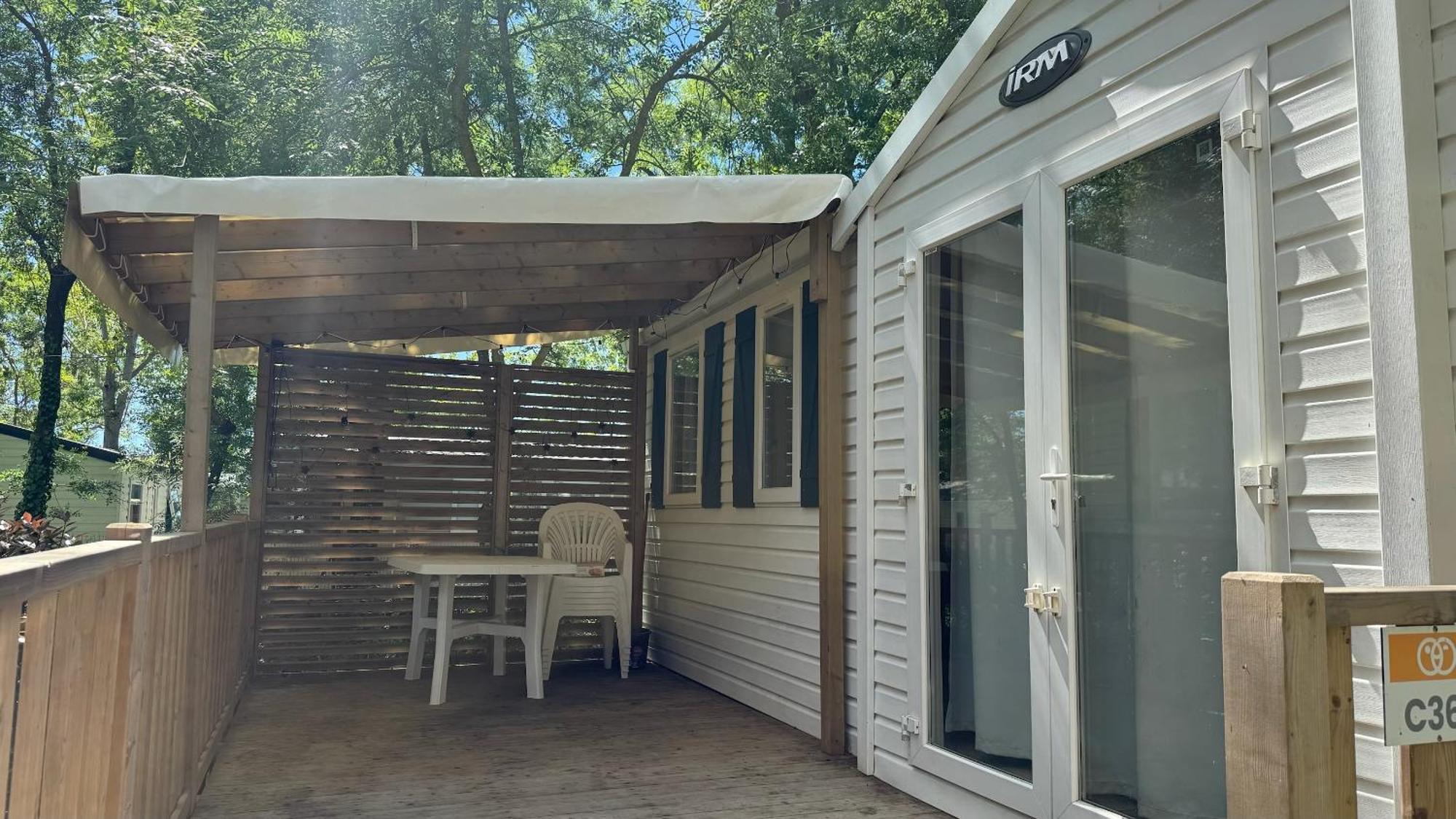 Mobil-home Le Manosely Confort 6 Pers Climatise * Agde